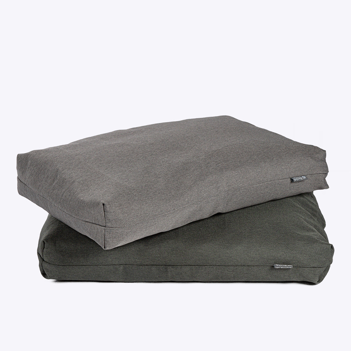 Antibacterial duvet dog beds