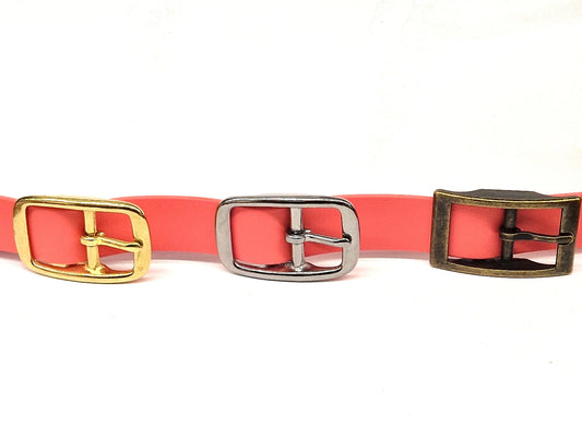 Coral dog collar buckles