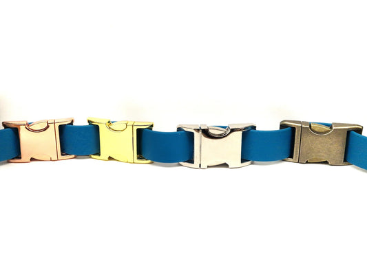 Metal dog collar clasps
