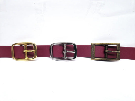 Wine dog collar buckle options