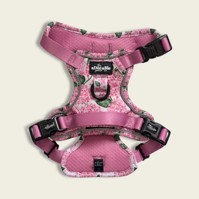 Hydrangea Garden Dog Hike & Go Lite Harness – AirTag Pocket, No Pull, Adjustable