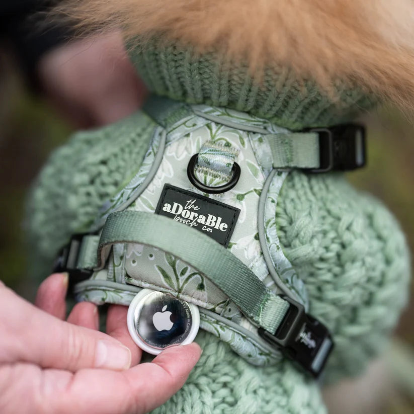 Adorable Pooch Hike & Go Lite harness with AirTag Pocket 