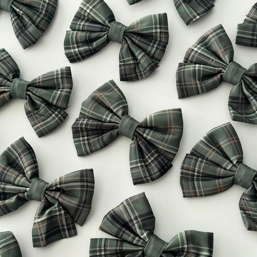 aDoraBle Pooch hunter green plaid sailors bow