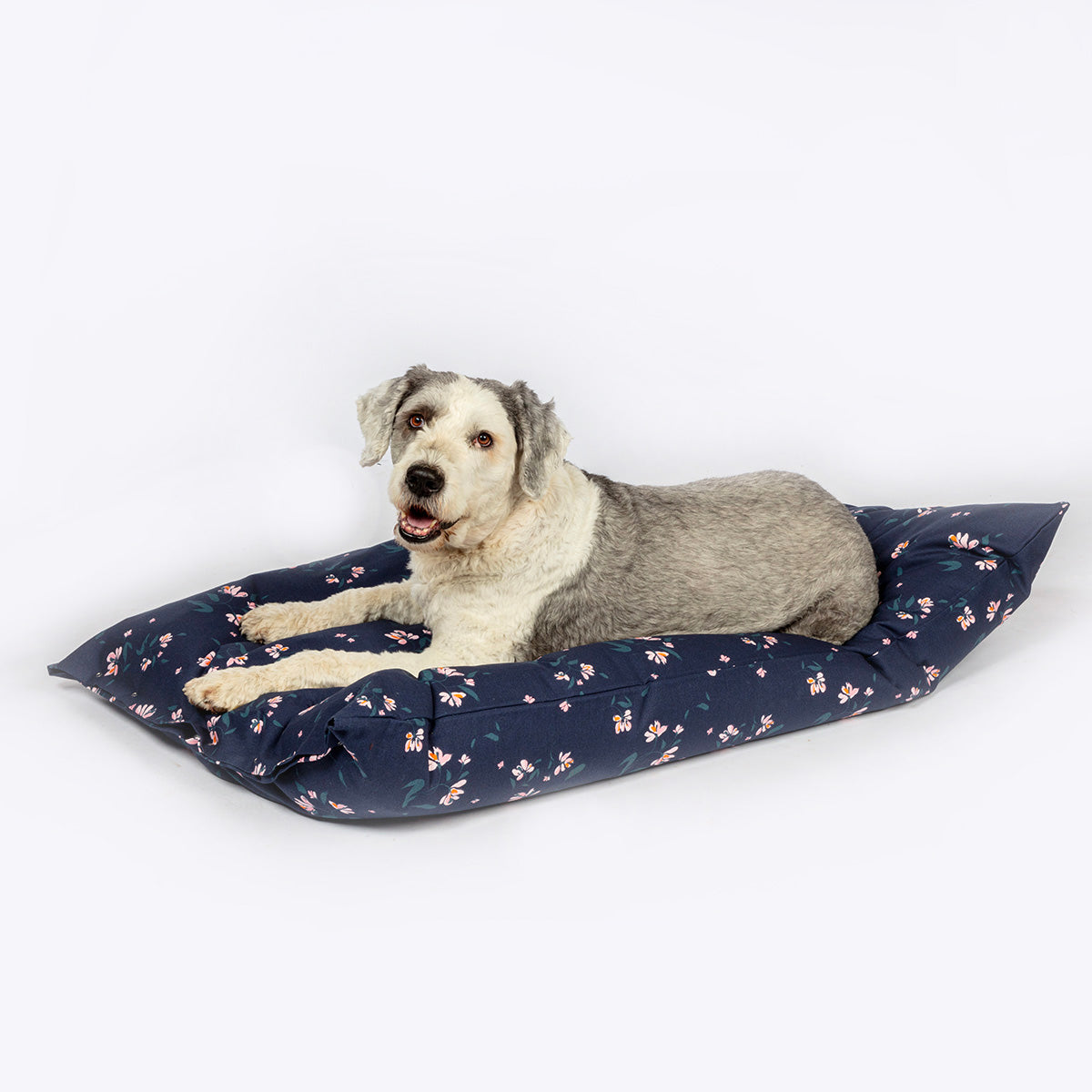 FatFace Floral Deep Duvet – Cosy Comfort for Your Dog