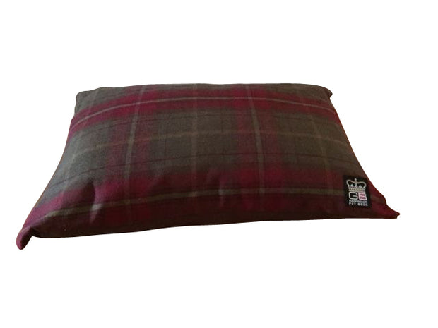 Fabrich Dog Cushion Bed Monmouth green