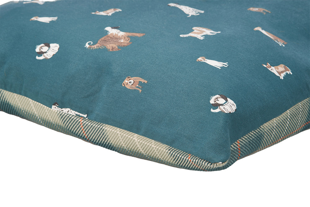 Laura Ashley Deep Duvet Dog Bed Park Dogs