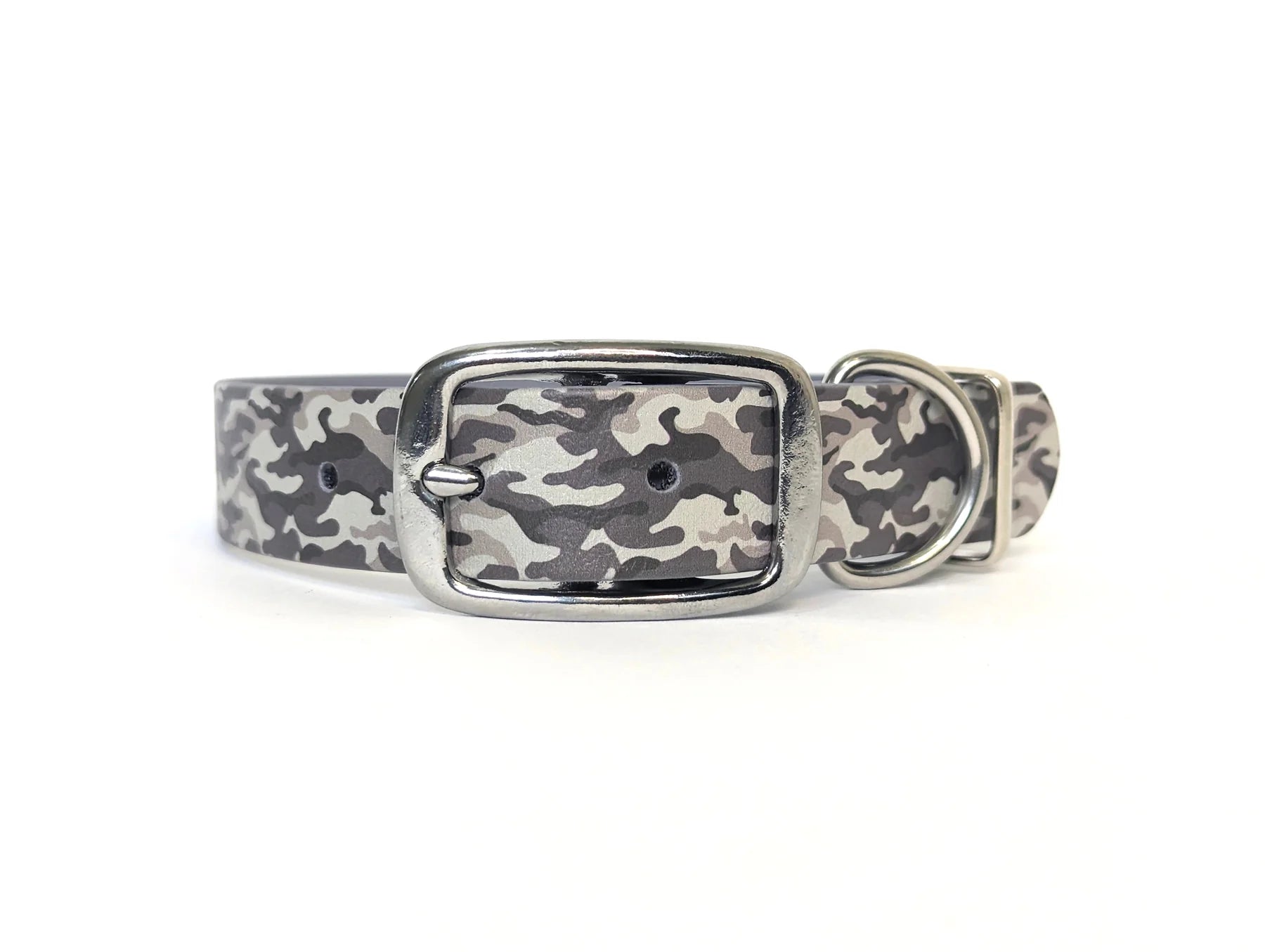 light grey camouflage dog collar