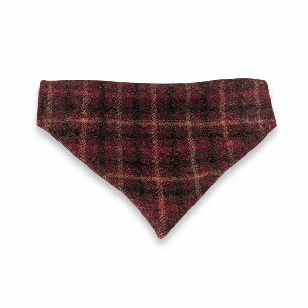 Abraham moon balmoral claret red tweed bandana