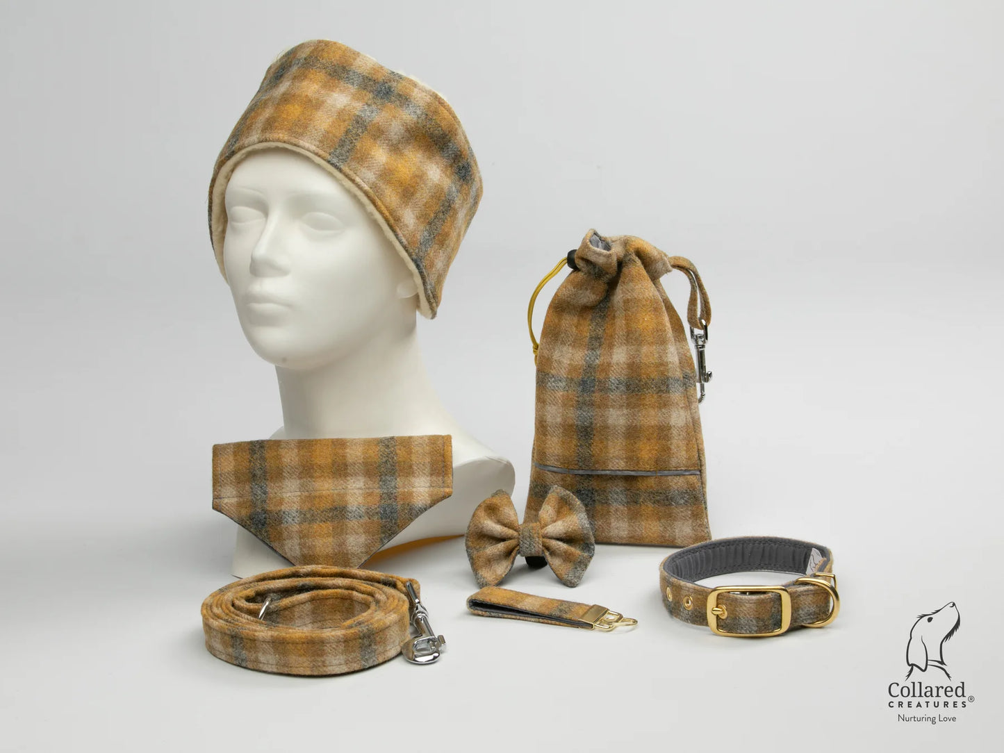 Abraham Moon Bibury Collar and lead collection