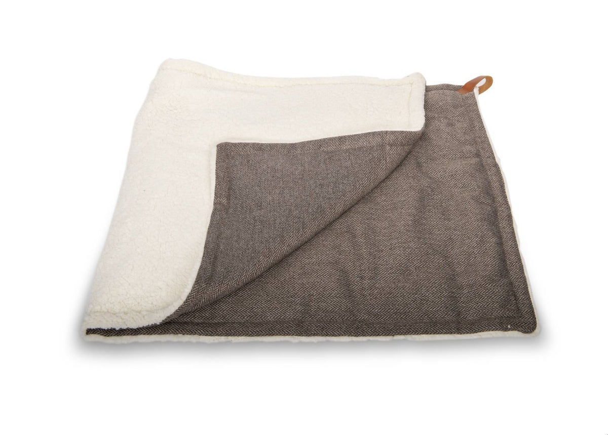 Ralph & Co Lincoln Luxury Tweed Dog Blanket | Reversible Faux Fur