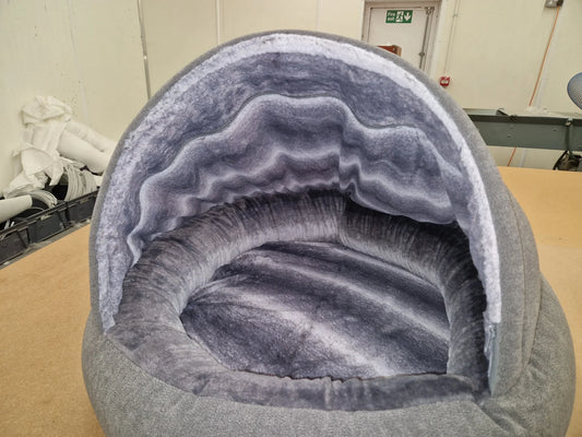 Faux fur interior cocoon bd