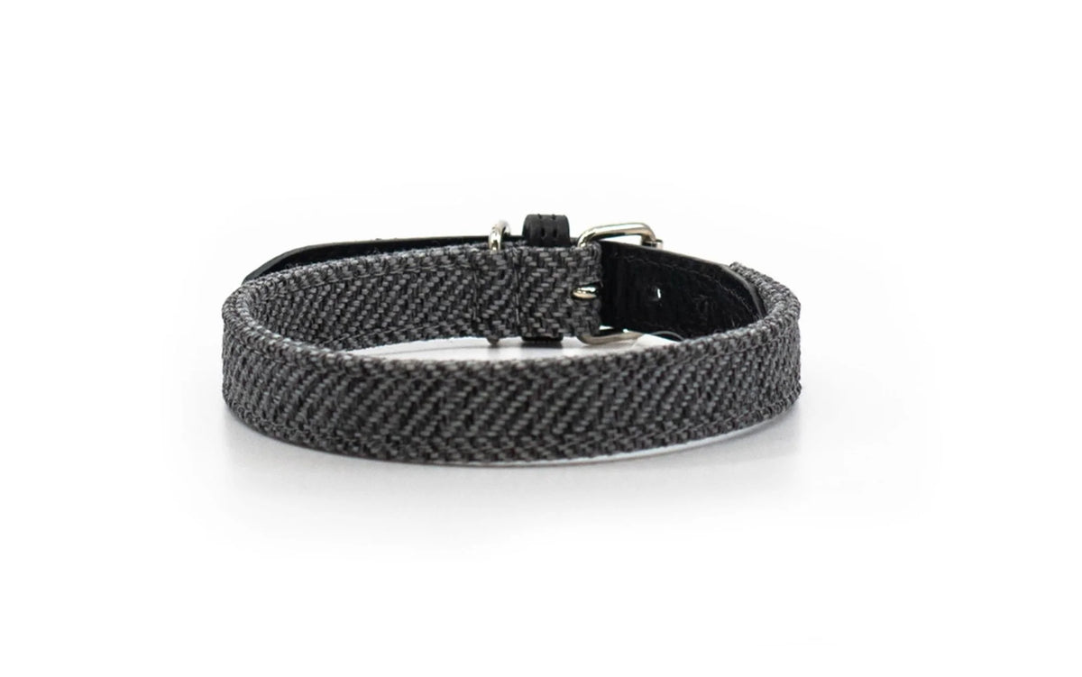 The Balmoral Luxury Herringbone & Black Leather Dog Collar 