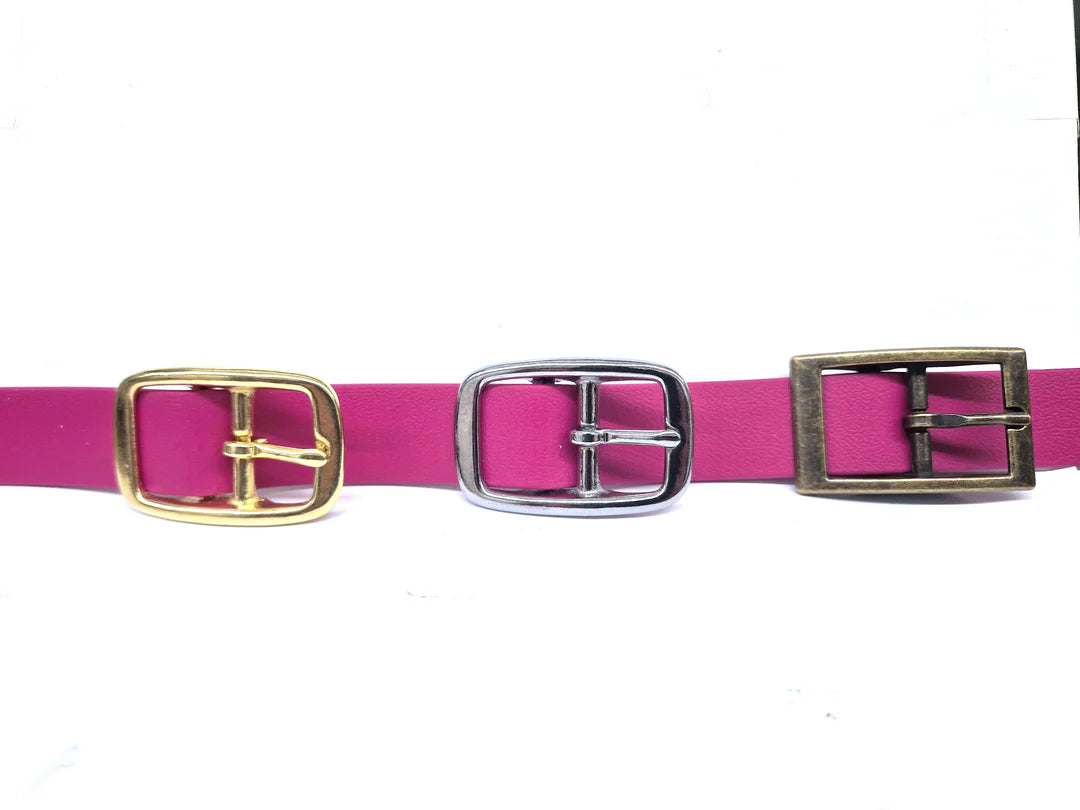 Magenta Dog collar buckles