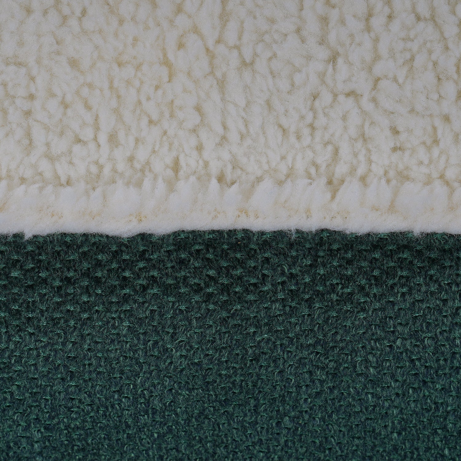 Ralph & Co Richmond Luxury Green Stonewashed Dog Bed, Sherpa Fleece top for added Cosiness