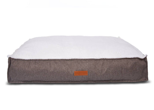 Ralph & Co Lincoln Luxury Tweed Dog Bed | Flat Pillow Bed